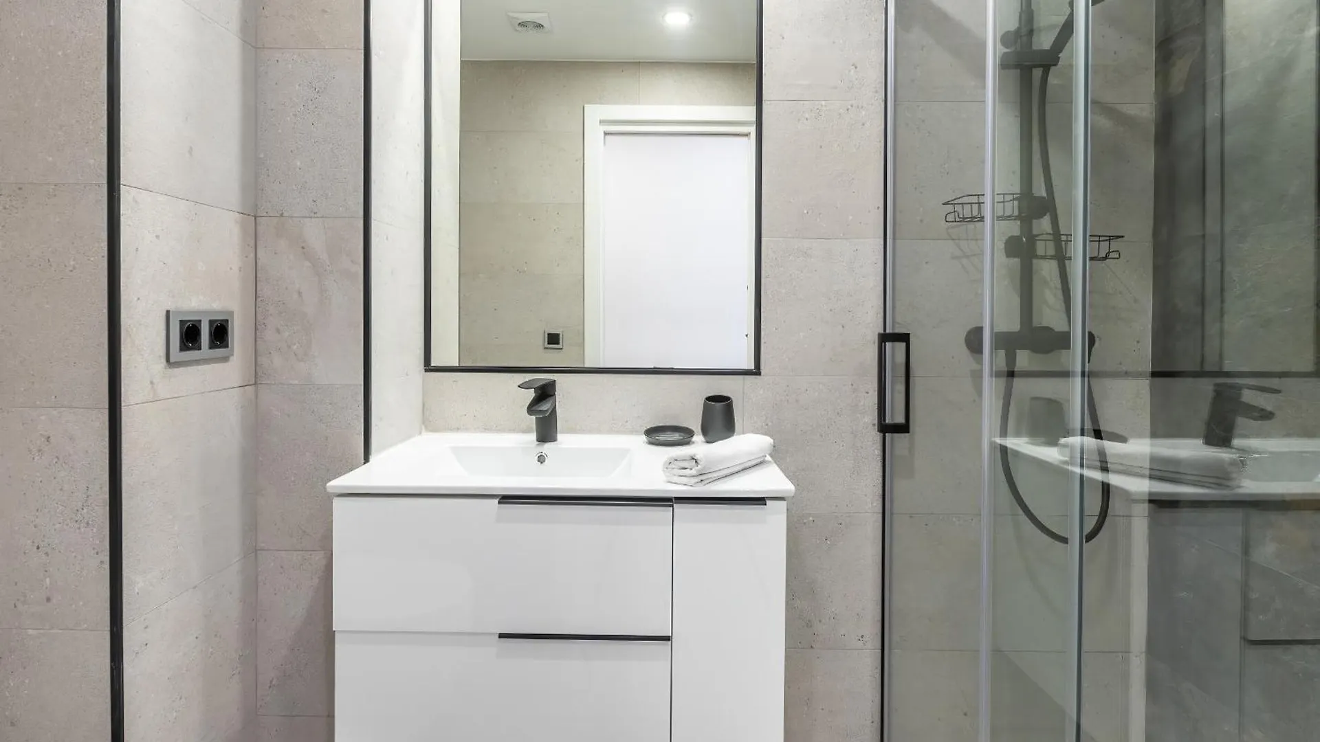 Edificio La Malagueta By Sharingco Apartment Malaga