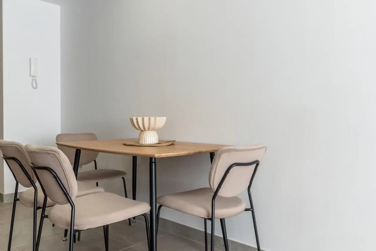 Studio La Malagueta By Sharingco Malaga Apartment