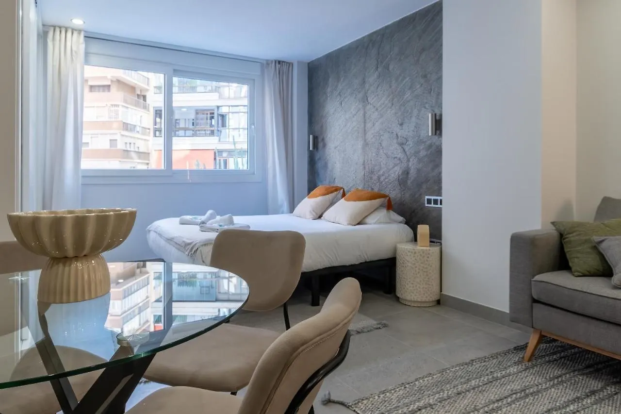 Studio La Malagueta By Sharingco Malaga Apartment