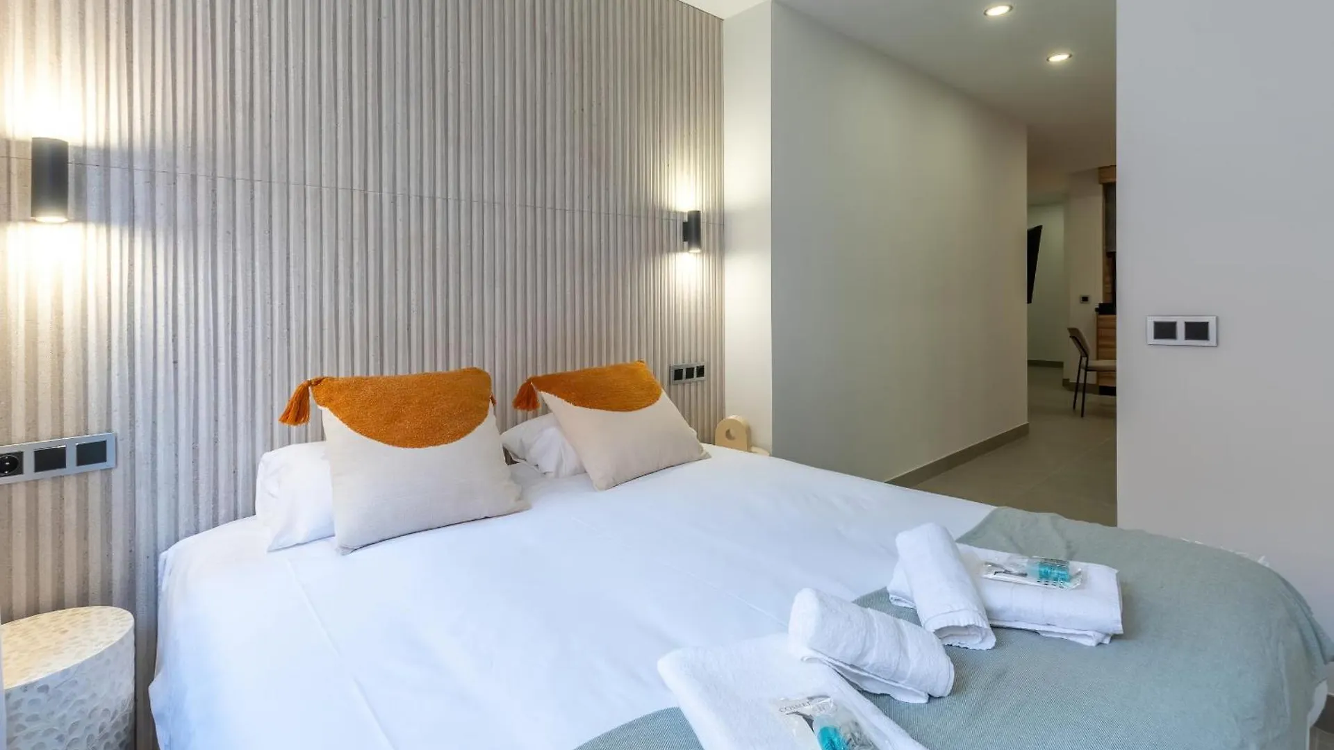 Apartment Studio La Malagueta By Sharingco Malaga