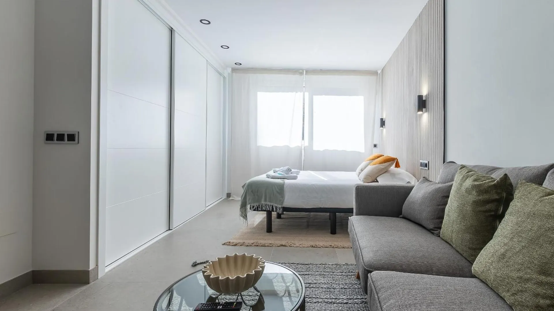 Apartment Studio La Malagueta By Sharingco Malaga