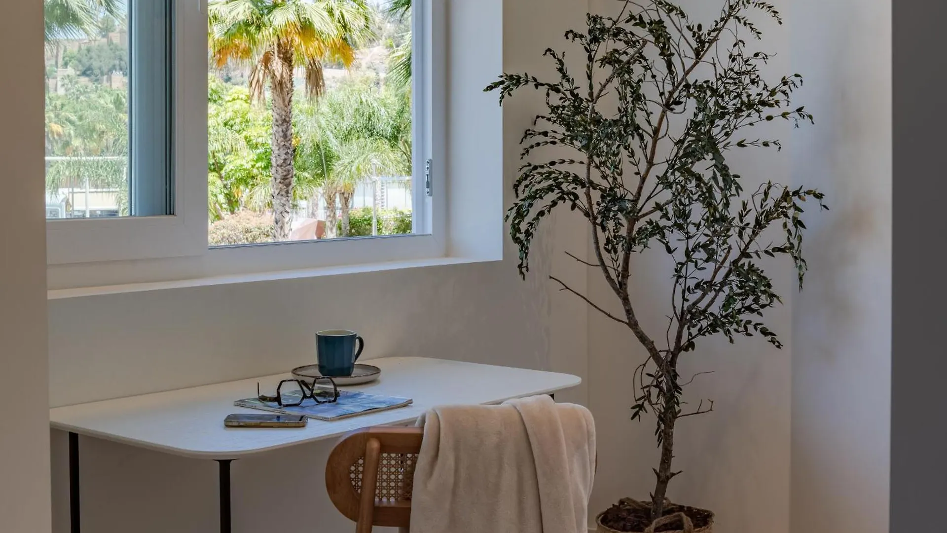 La Malagueta By Sharingco - Estudios Y Apartamentos Premium En Muelle Uno Apartment Malaga